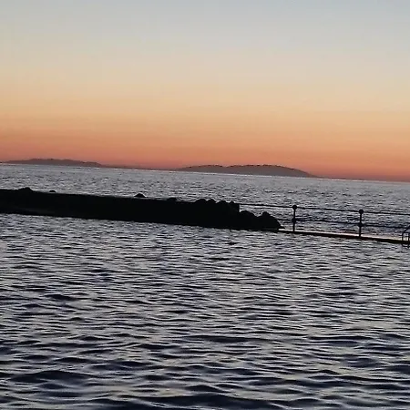 La Playa アパート バハマル